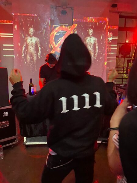 1111 AMOR X DREIPER 
